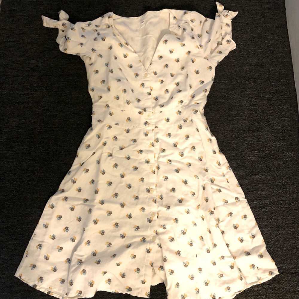 Gap-Flower dress
